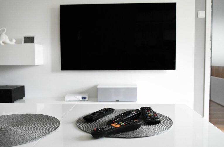 Jak wybrać najtańszy telewizor? Przegląd najlepszych opcji