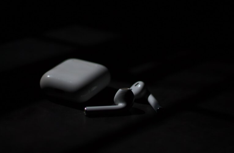 Jak skutecznie podłączyć słuchawki bezprzewodowe? – Porady dla początkujących