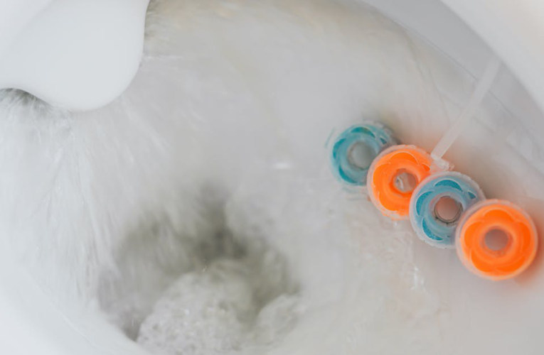 Co warto wiedzieć o czyszczeniu pralki – porady dla użytkowników RTV i AGD