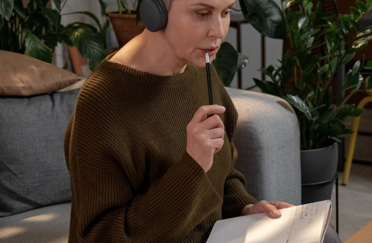 Praktyczne porady: Jak efektywnie ładować słuchawki bezprzewodowe w domu i w podróży