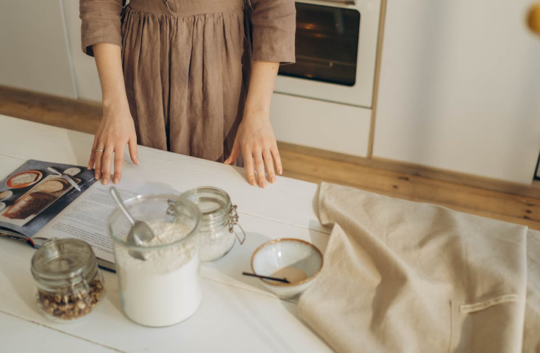 Szybki i skuteczny sposób na umycie kostki do zmywarki w Thermomixie – poradnik krok po kroku