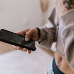 Zaawansowane technologicznie słuchawki bezprzewodowe Xiaomi – jak je znaleźć i cieszyć się bezpłatną swobodą dźwięku?