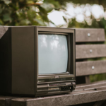 Jak zaoszczędzić pieniądze na zakup nowego telewizora: Przegląd opcji dla właścicieli starych telewizorów