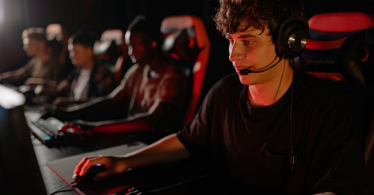 Najlepszy komputerowy sprzęt gamingowy: HyperX Cloud 2 Słuchawki