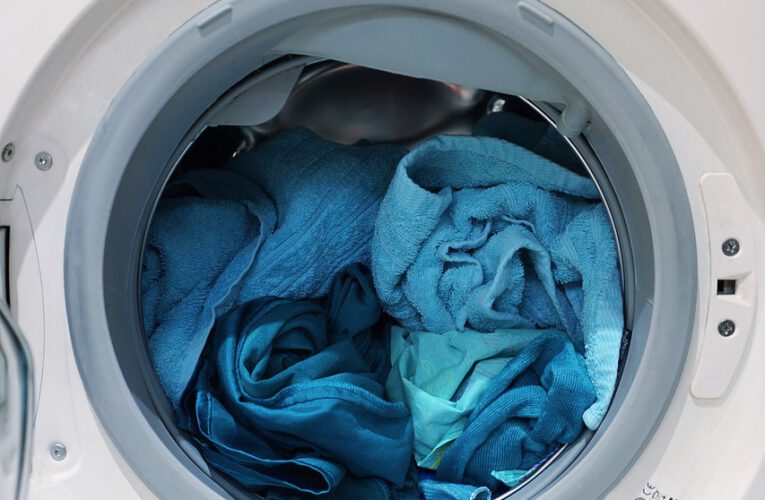 Bryza do czyszczenia pralki – jak ją odpowiednio używać aby utrzymać AGD w idealnym stanie